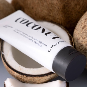 Coconut face wash